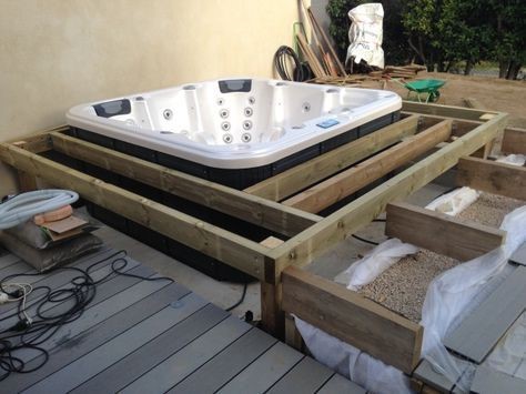 Спа-бассейн Joy Spa JY 8017 для дома Михаила